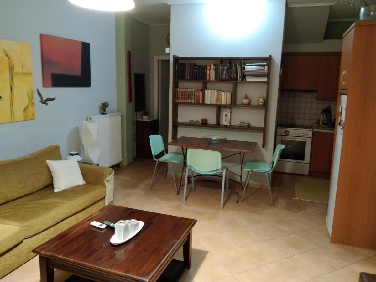 Villa Ησυχες Διακοπες Kalamata Exterior foto